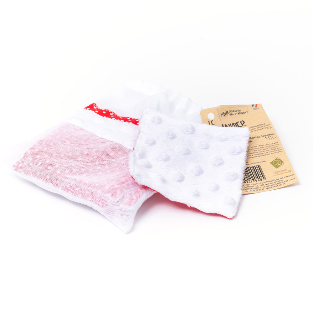 Les semainiers beauté MOTIF POINT ROUGE (7 lingettes démaquillantes + 1 filet de lavage)