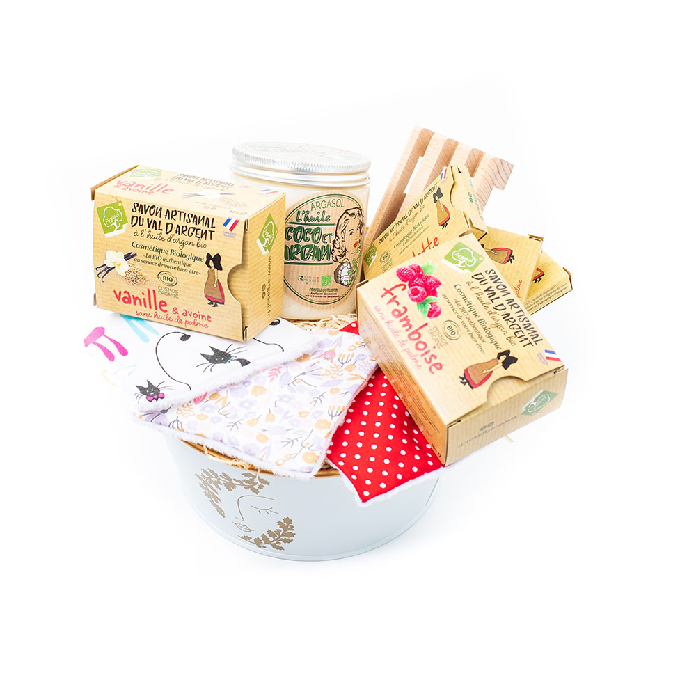 Semainier beauté (Assortiment de 7 lingettes démaquillantes + 1 filet de lavage) + Pochon à savon + Savon